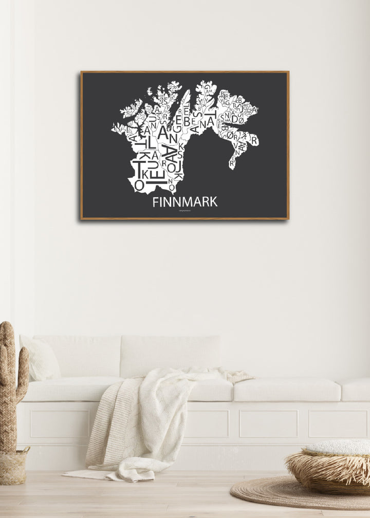 Plakat med håndtegnet kart av Finnmark